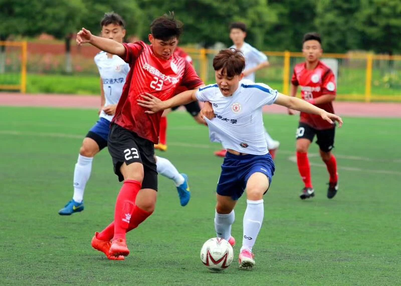 为什么参加篮球辅导可以帮助孩子更好地成长_1